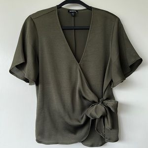 EXPRESS WRAP AROUND SHIRT